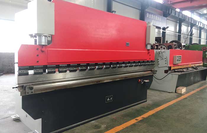 WC67Y-160T/4000液壓折彎機,160噸4米液壓數(shù)控折彎機